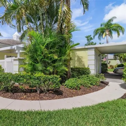 Rent this 2 bed condo on 291 Wexford Place in Sarasota County, FL 34293