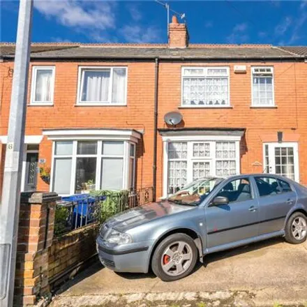 Buy this 3 bed townhouse on 50 Clifton Road in Grimsby, DN34 4QN