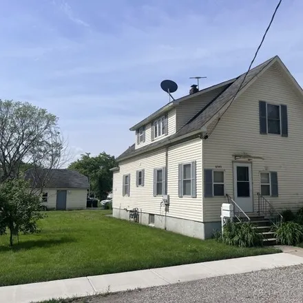 Rent this 2 bed house on 17405 66th Avenue in Tinley Park, IL 60477