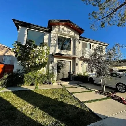 Rent this 4 bed house on 5058 Garden Grove Avenue in Los Angeles, CA 91356