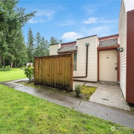 Buy this 1 bed condo on 14600 Southeast 176th Street in Renton, WA 98058