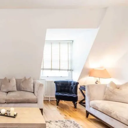 Rent this 1 bed apartment on Mayfair Chambers in 15 Grosvenor Hill, London