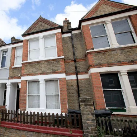 Rent this 3 bed townhouse on Arica Road in London, SE4 2PZ