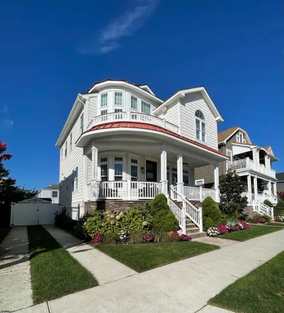 Buy this 5 bed house on 14 South 35th Avenue in Longport, Atlantic County