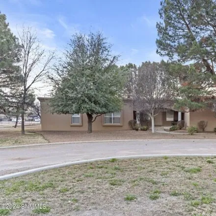 Buy this 3 bed house on 515 Cunningham Road in Doña Ana County, NM 88047