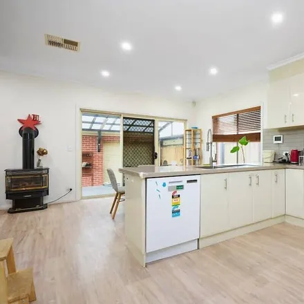 Rent this 4 bed house on Melbourne in Victoria, Australia