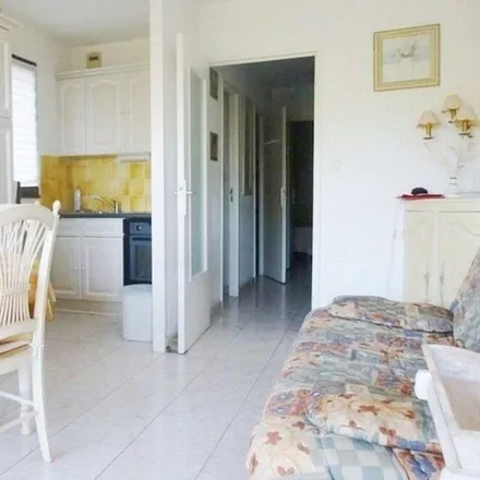 Image 8 - Parc de Cavalaire, 83240 Cavalaire-sur-Mer, France - Apartment for rent