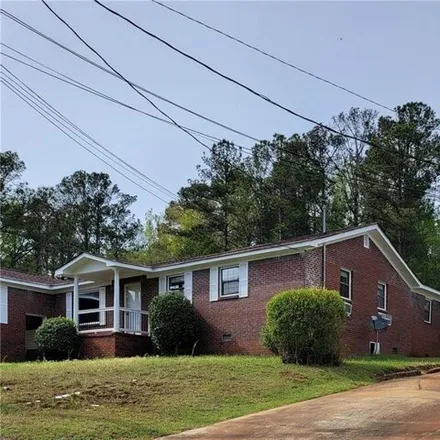 Image 2 - 2616 49th Street, Valley, Chambers County, AL 36854, USA - House for sale
