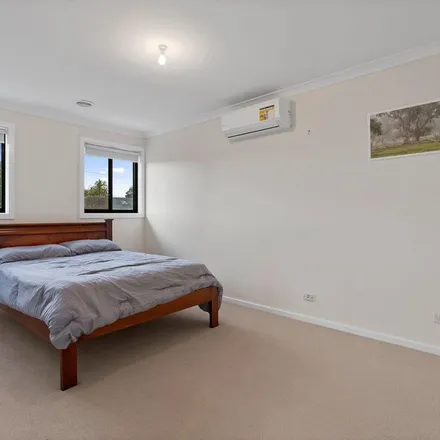 Rent this 4 bed townhouse on Glenisla Way in Berwick VIC 3806, Australia