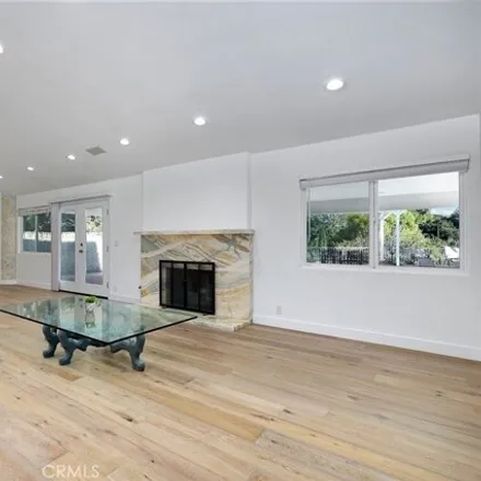 Image 3 - 5798 Fairhaven Avenue, Los Angeles, CA 91367, USA - House for rent