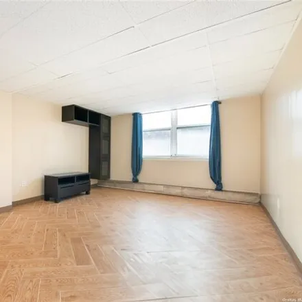 Image 3 - 181 73rd Street, New York, NY 11209, USA - Apartment for sale