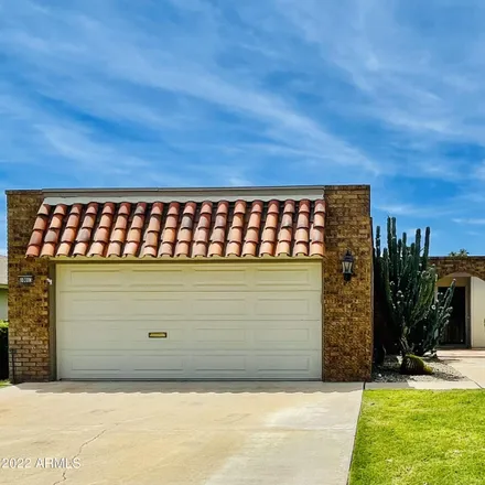 Buy this 2 bed townhouse on 10013 West Shasta Drive in Sun City, AZ 85351