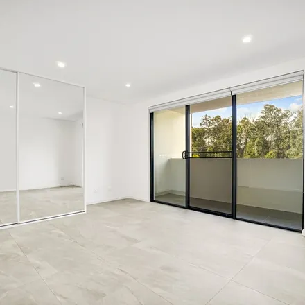 Image 3 - Quakers Hill Parkway, Nirimba Fields NSW 2763, Australia - Apartment for rent
