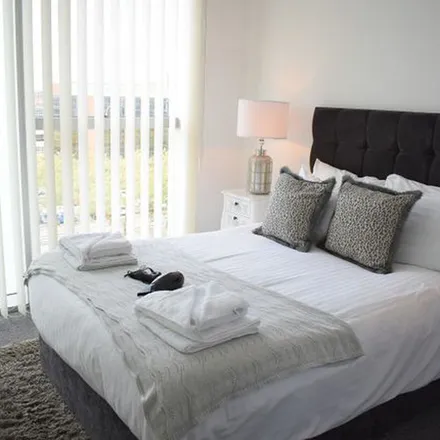 Rent this 2 bed apartment on Witan Gate in Milton Keynes, MK9 1HL