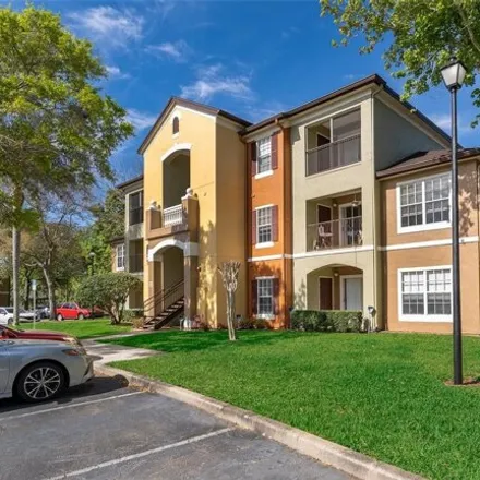 Buy this 3 bed condo on 780 Brittany Lakes Lane in Alafaya, FL 32828