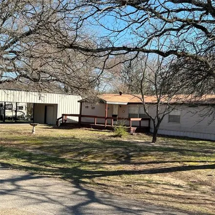 Buy this 3 bed house on 221 Scott Lane in Henderson County, TX 75156