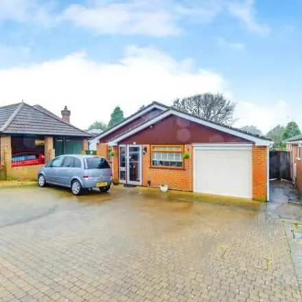 Buy this 3 bed house on Essendene Road in Caterham on the Hill, CR3 5EF
