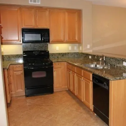Image 3 - 7722 Hess Place, Rancho Cucamonga, CA 91739, USA - Townhouse for rent