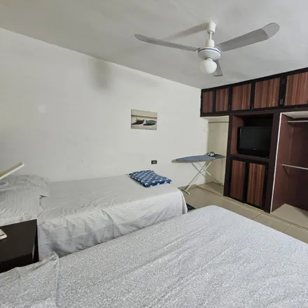 Rent this 3 bed apartment on Semáforos - Av. 27 de Febrero in Avenida 27 de Febrero, Sector 3