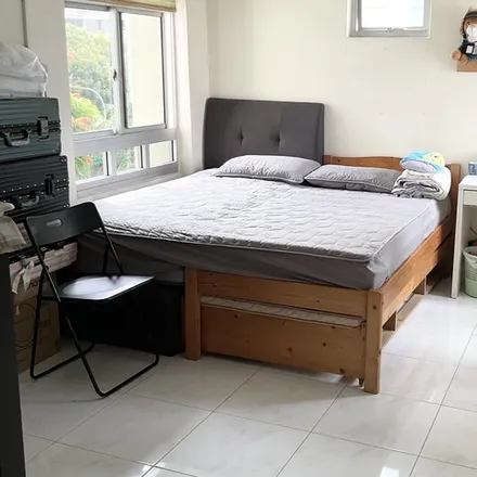 Rent this 1 bed room on 215 Pasir Ris Street 21 in Singapore 510215, Singapore