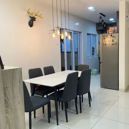Rent this 2 bed apartment on unnamed road in 42610, Selangor