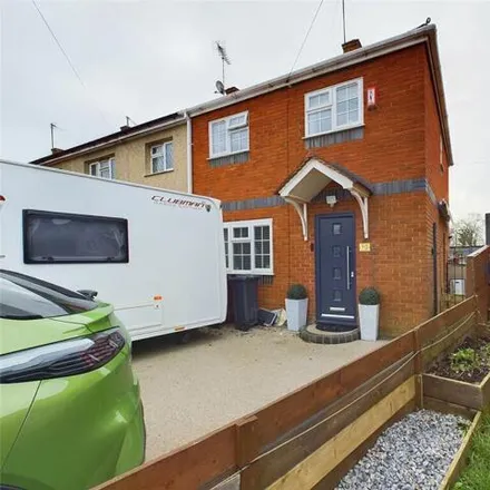 Buy this 2 bed house on Byefield Road in Reading, RG30 3JN