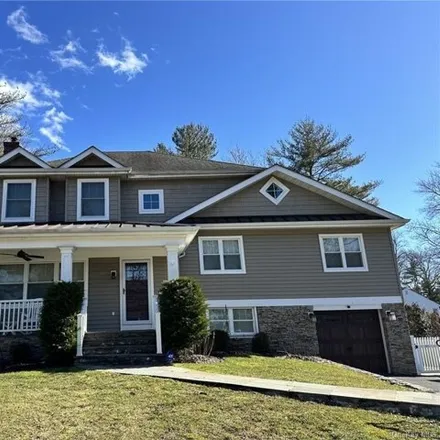 Buy this 4 bed house on 39 Stanton Circle in White Birches, City of New Rochelle