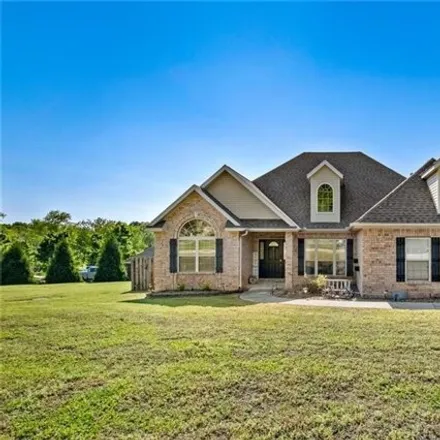 Buy this 3 bed house on 1079 Abbey Court in Cave Springs, Benton County