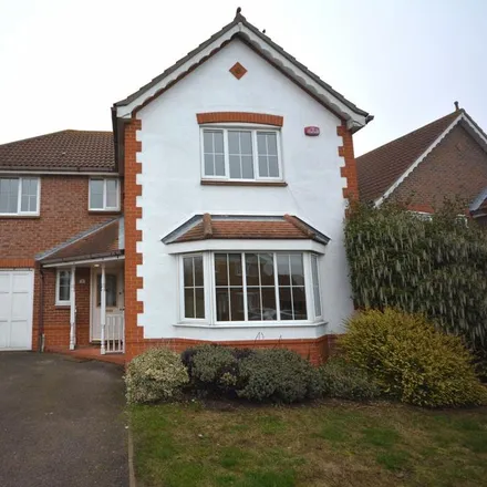 Rent this 4 bed house on Quale Road in Chelmsford, CM2 6WQ