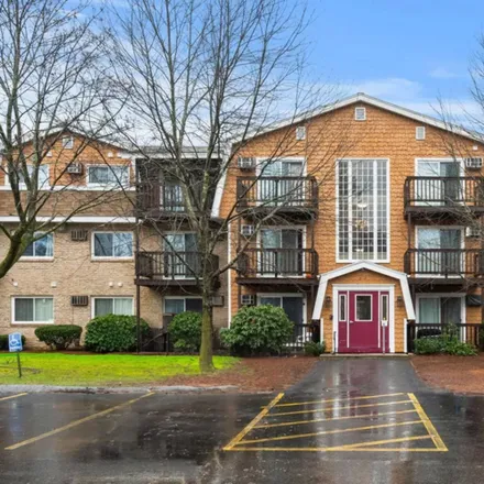 Rent this 3 bed condo on 310 Brook Village Road