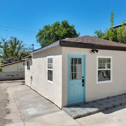 Image 2 - Vince's Market, Atwater Avenue, Los Angeles, CA 90851, USA - House for rent