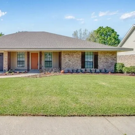 Buy this 4 bed house on Belle Grove Boulevard in Lafayette Parish, LA 70558