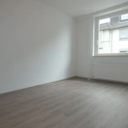 Rent this 2 bed apartment on Oskar-Pannen-Straße 5 in 45355 Essen, Germany