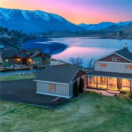 Buy this 3 bed house on 55 Shoemaker Road in Chelan County, WA 98831