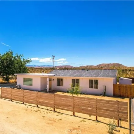 Image 3 - 61442 Division Street, Joshua Tree, CA 92252, USA - House for sale