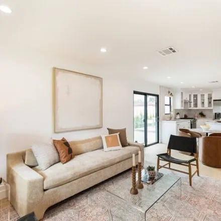 Image 3 - 1430 North Avenue 46, Los Angeles, CA 90041, USA - House for sale