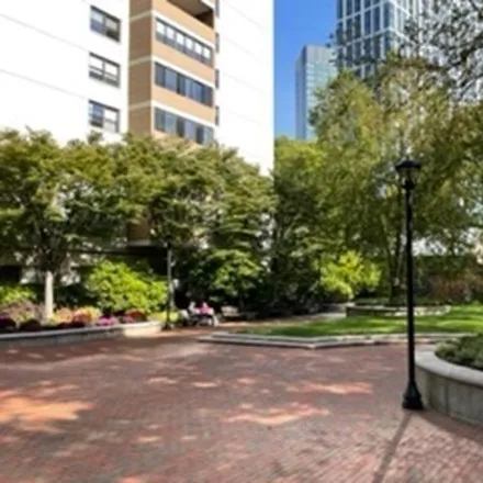 Image 3 - Eight Whittier Place, 8 Whittier Place, Boston, MA 02214, USA - Condo for sale