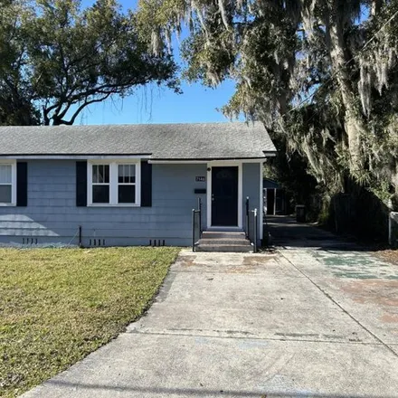 Buy this 3 bed house on 7046 Lucky Drive West in Jacksonville, FL 32208