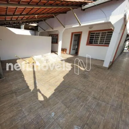 Buy this 3 bed house on Rua Pequi in Sede, Contagem - MG