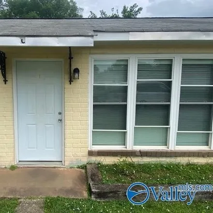 Rent this 1 bed apartment on 2758 7th Avenue Southwest in West Huntsville, Huntsville