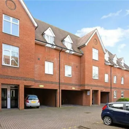 Image 7 - Bluecoats Court, Hertford, SG14 1AY, United Kingdom - Apartment for rent