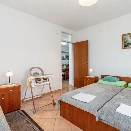 Image 4 - 23452 Grad Obrovac, Croatia - Apartment for rent