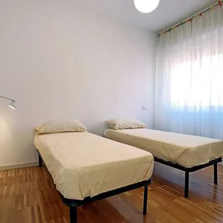 Image 5 - Via Martiri Oscuri 29, 20127 Milan MI, Italy - Apartment for rent