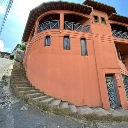 Buy this 3 bed house on Rua Moacir Birro in Coronel Fabriciano - MG, 35170-008