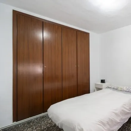 Image 3 - Carrer d'Enguera, 37, 46018 Valencia, Spain - Room for rent