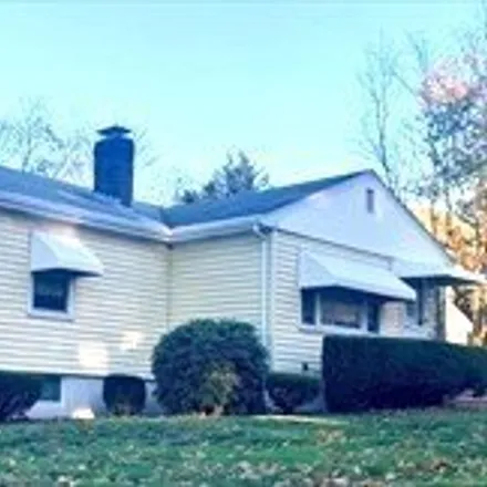 Rent this 3 bed house on 50 Sassamon Avenue in Milton, MA 02186