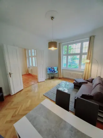 Rent this 3 bed apartment on Dickhardtstraße 37 in 12161 Berlin, Germany