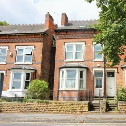 Rent this 6 bed townhouse on 305 Woodborough Road in Nottingham, NG3 4JT