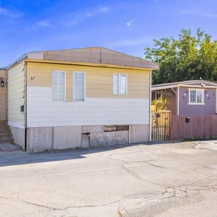 Image 1 - 36201 62nd Street East, Palmdale, CA 93552, USA - Apartment for sale