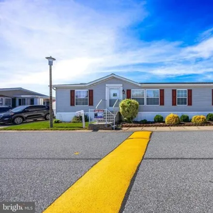 Buy this studio apartment on 3206 Foxglove Lane in Middle River, MD 21220